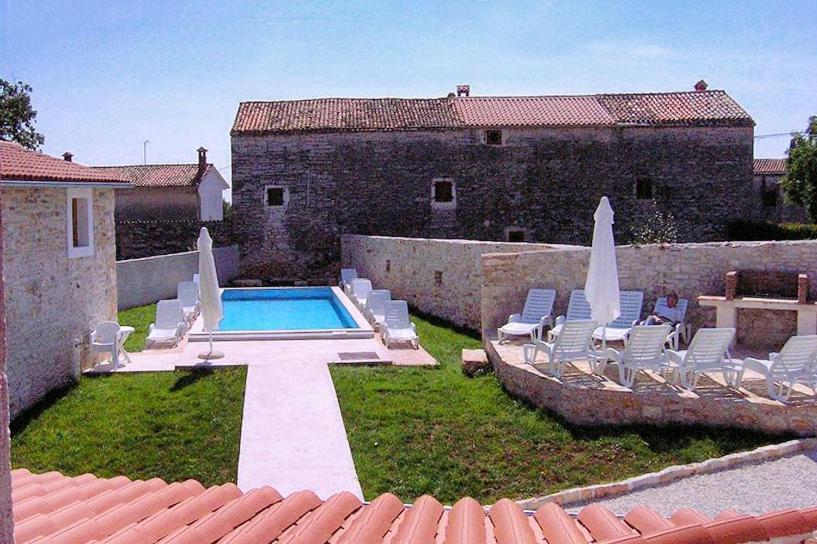 Family Friendly House With A Swimming Pool Orihi, Central Istria - Sredisnja Istra - 3415 Barban Exteriör bild
