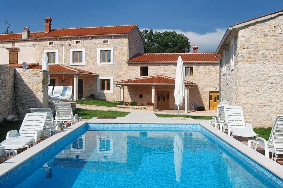 Family Friendly House With A Swimming Pool Orihi, Central Istria - Sredisnja Istra - 3415 Barban Exteriör bild