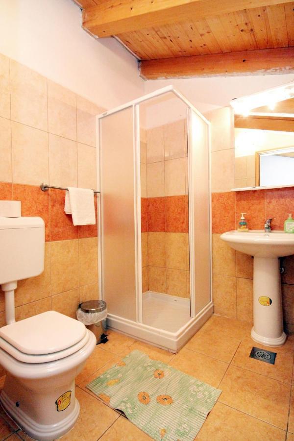 Family Friendly House With A Swimming Pool Orihi, Central Istria - Sredisnja Istra - 3415 Barban Exteriör bild